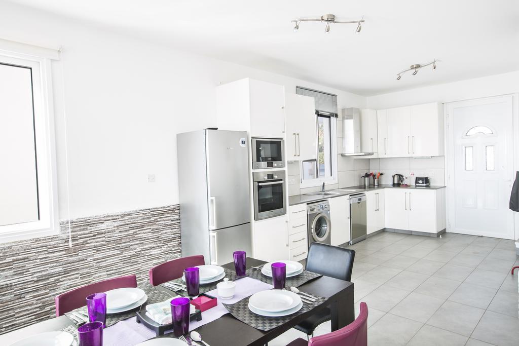 Gorgona Villas Ajía Nápa Kültér fotó