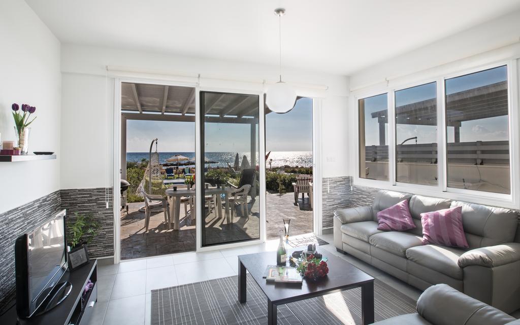 Gorgona Villas Ajía Nápa Kültér fotó