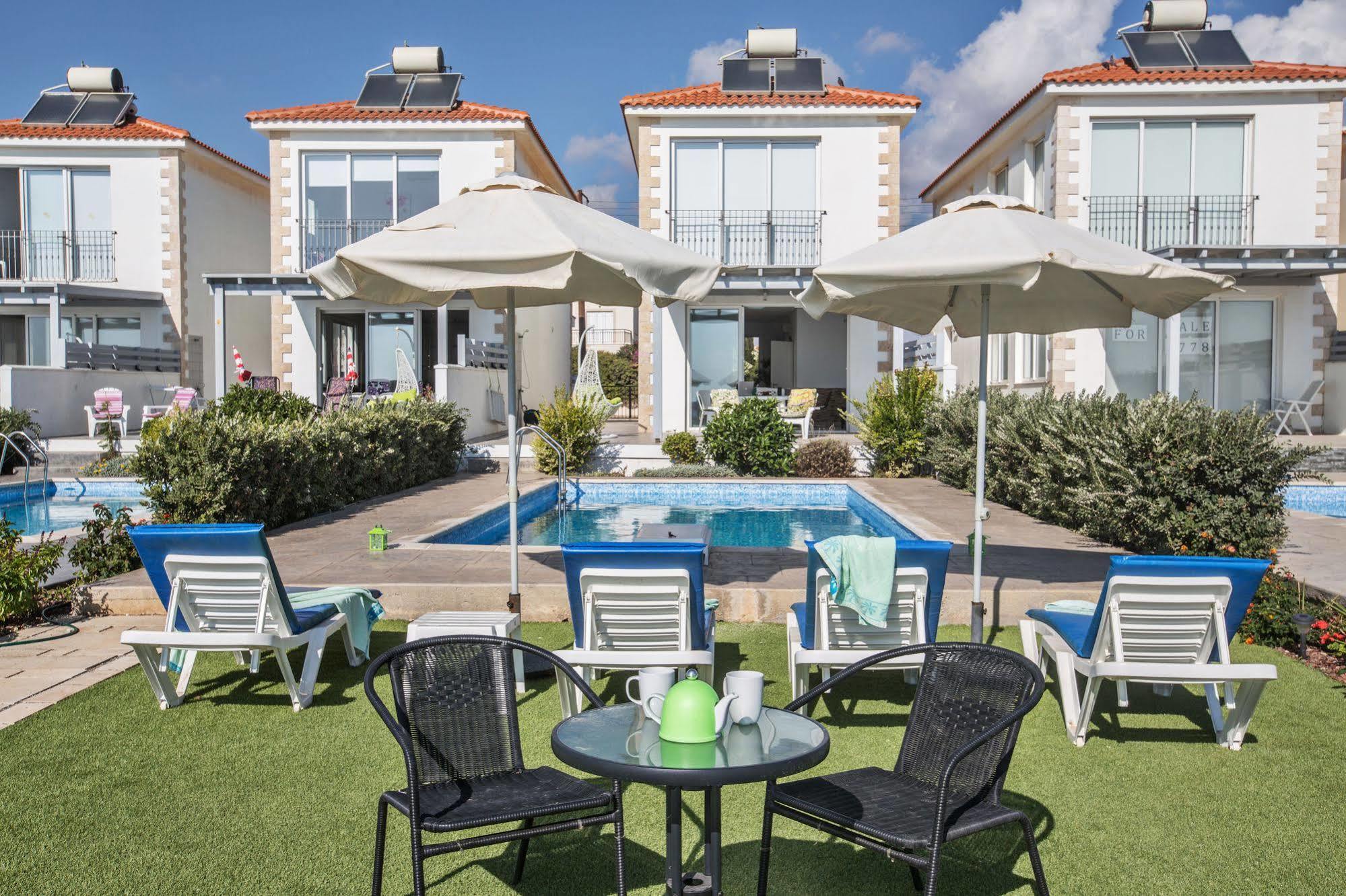 Gorgona Villas Ajía Nápa Kültér fotó