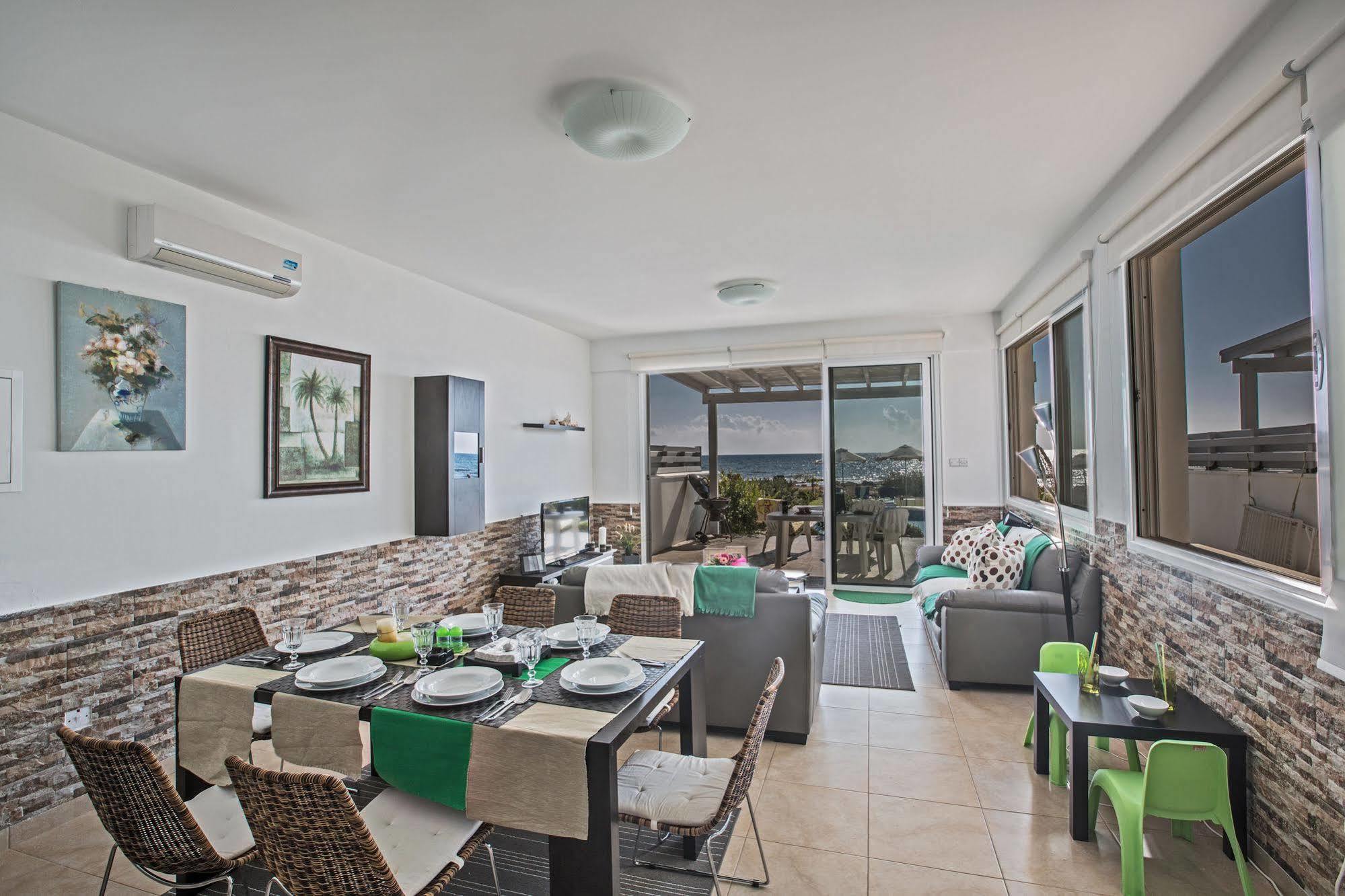 Gorgona Villas Ajía Nápa Kültér fotó
