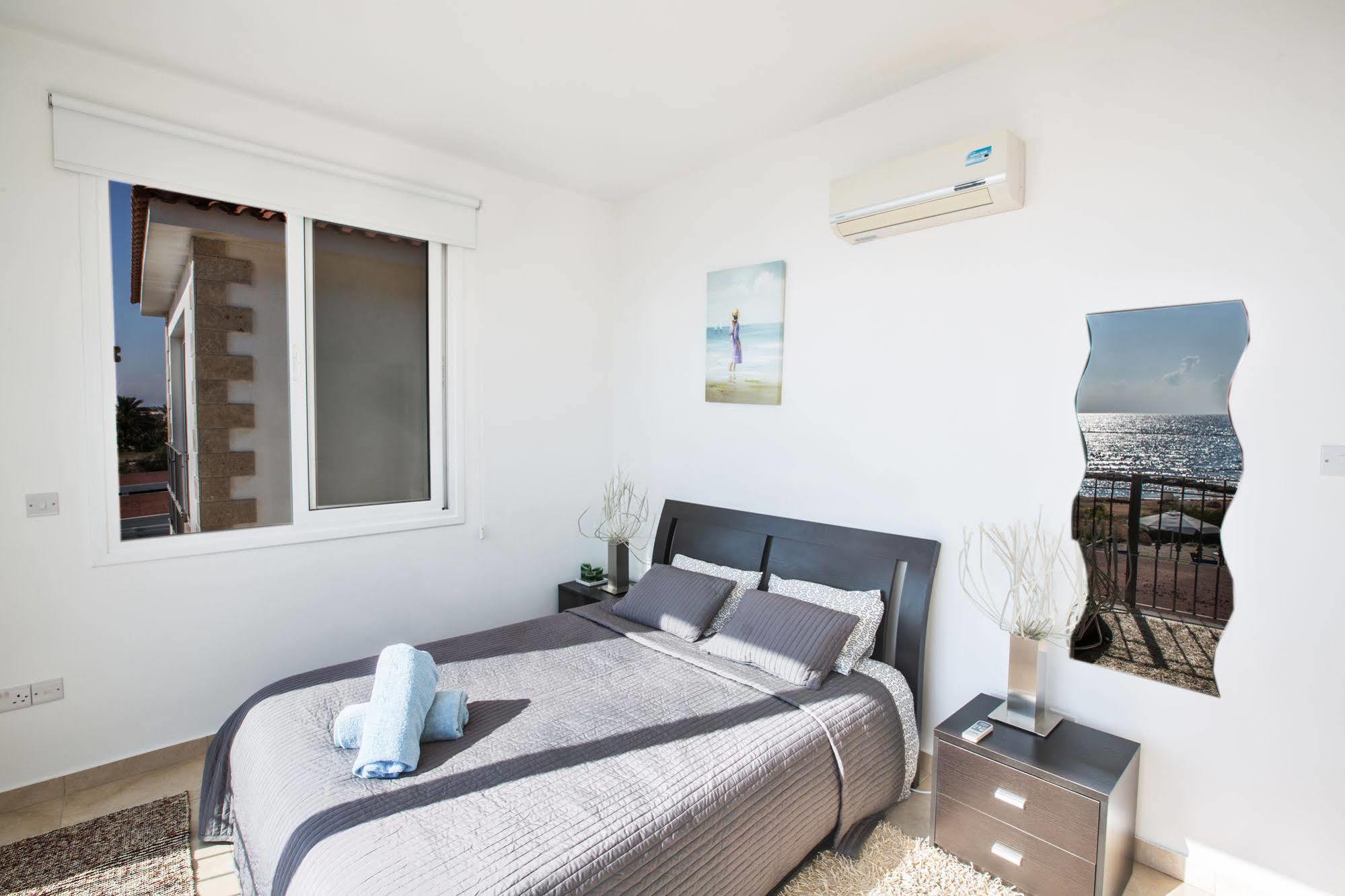 Gorgona Villas Ajía Nápa Kültér fotó